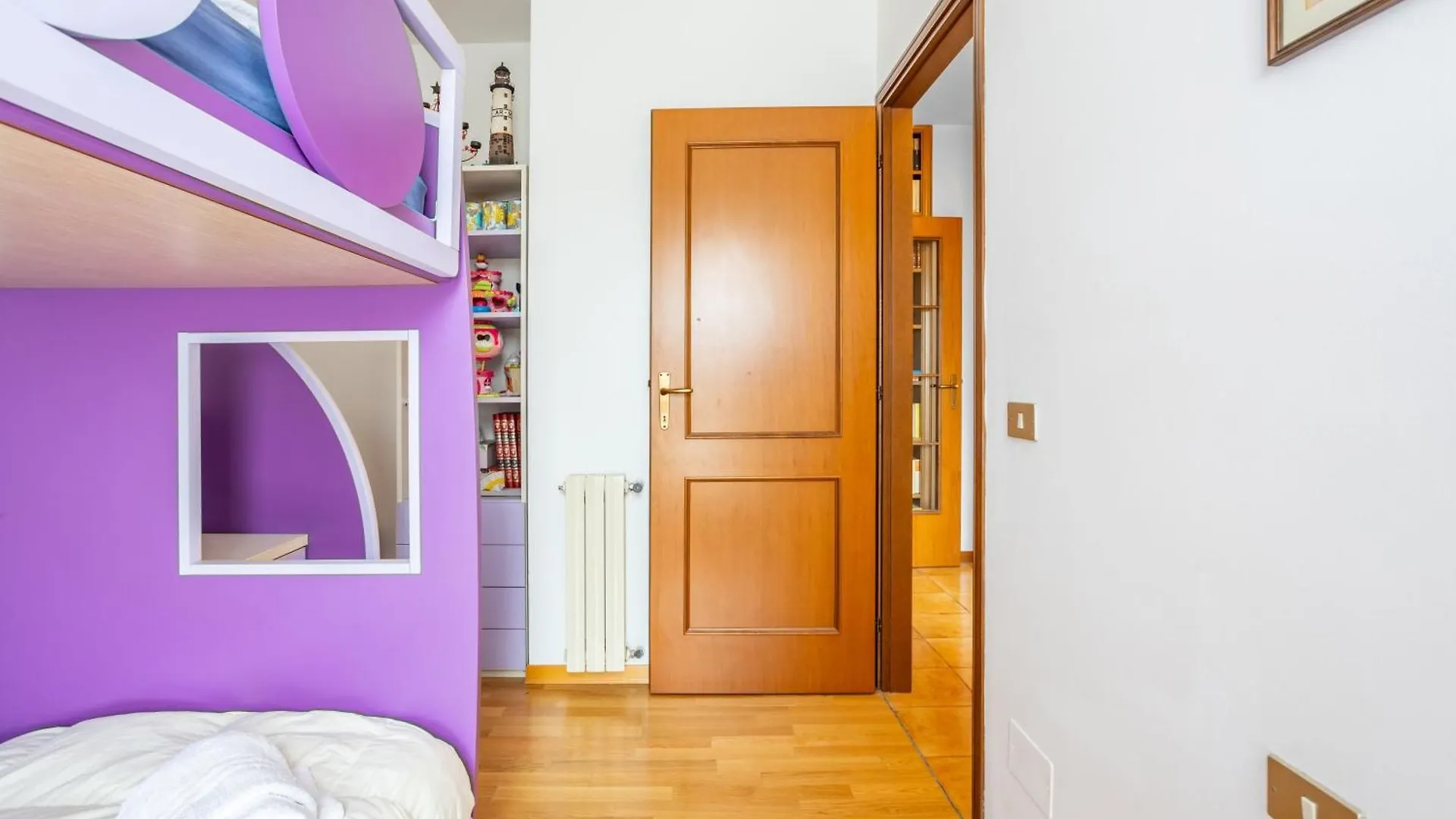 Apartment Lucca Bright Apartament With Balcony And Parking!