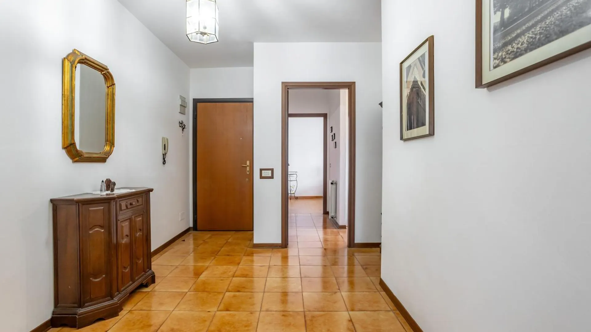 Apartment Lucca Bright Apartament With Balcony And Parking! Italy