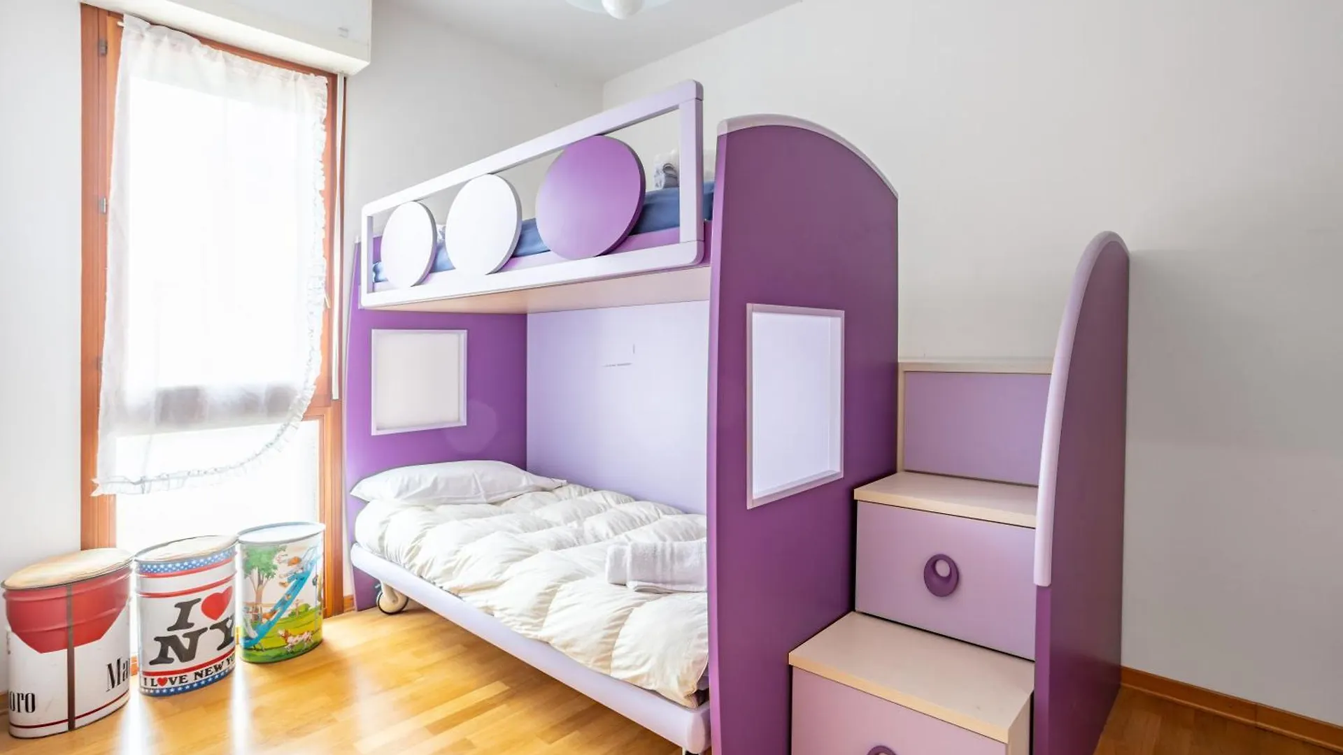 Lucca Bright Apartament With Balcony And Parking! 0*,  イタリア